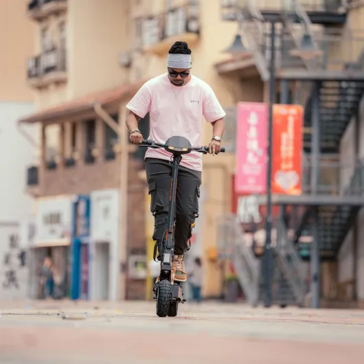 61m6tJ0b5FL._AC_SL1200_