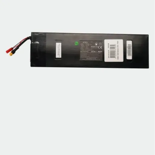 Test Batterie 36V/10Ah UrbanGlide : redonne un coup de jeune à ta trottinette sans prise de tête