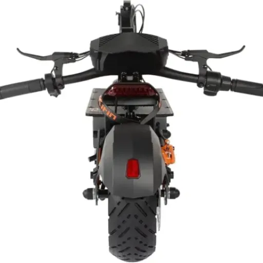 Test KuKirin G4 : grosse trottinette puissante, mais pas pour tout le monde
