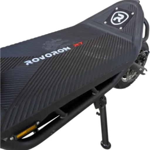 Test ROVORON R7 : une trottinette électrique lourde, puissante, mais clairement pas pour tout le monde
