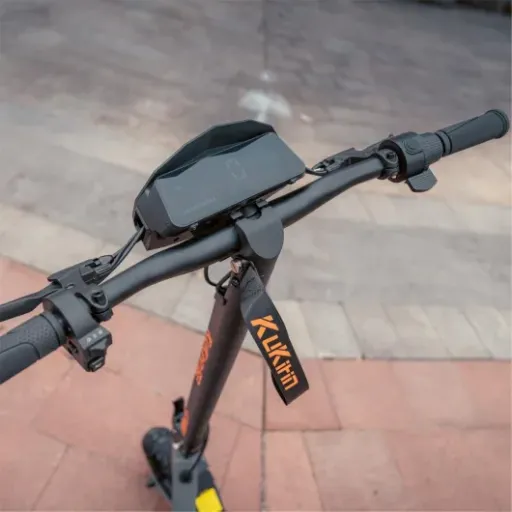 Test Kukirin G2 : une trottinette costaud pour adulte, efficace mais pas parfaite
