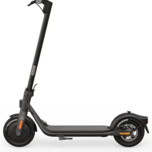 Test Segway-Ninebot F25E II : une trottinette urbaine simple et fiable pour les trajets du quotidien